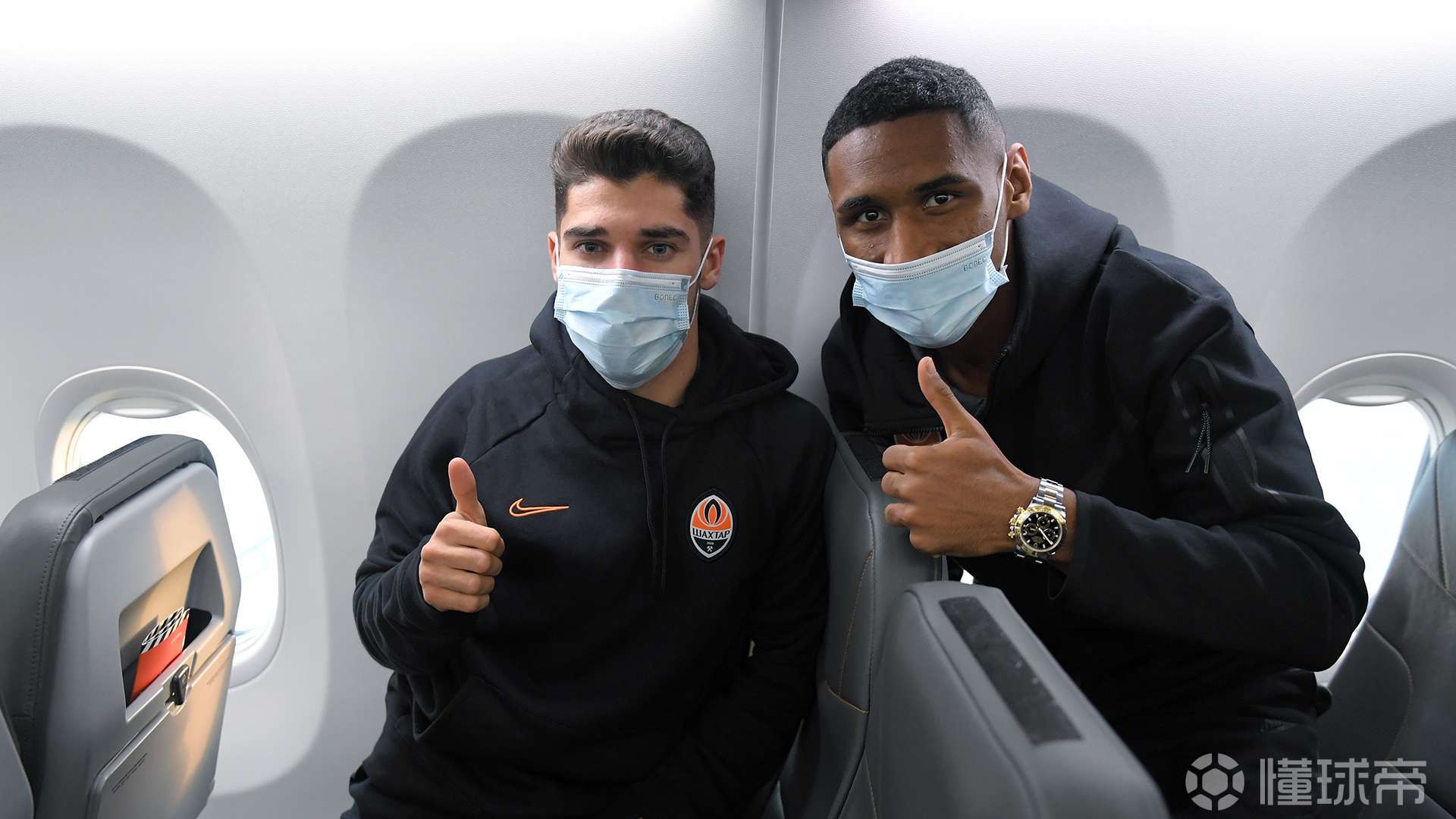 爱游戏平台-广厦男篮围绕荷甲伤情更新国际比赛日广州队调整名单，网友：集结日门兴格拉德巴赫调整名单以备荷甲的简单介绍